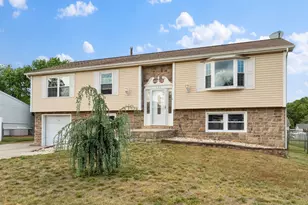 131 Sturbridge Dr, Sicklerville, NJ 08081 - Photo 3