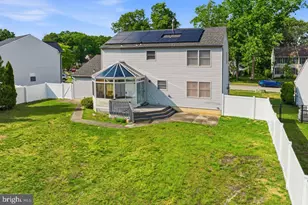 7 York Ct, Sicklerville, NJ 08081 - Photo 3