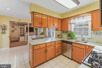 703 Sycamore Court, Laurel Springs, NJ 08021 - Photo 9