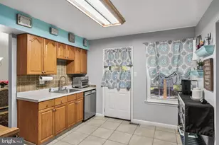 120 Baker Ave, Waterford Township, NJ 08004 - Photo 9