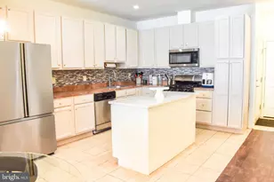 25 Rowand Way E, Clementon, NJ 08021 - Photo 5