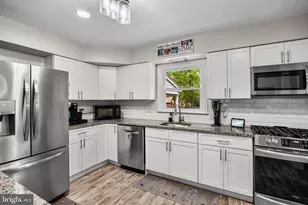 11 Forage Ln, Cherry Hill, NJ 08003 - Photo 5