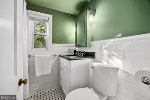 41 E Crystal Lake Ave, Haddon Township, NJ 08108 - Photo 23