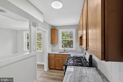 1067 S Merrimac Road, Camden, NJ 08104 - Photo 19