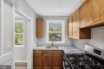 1067 S Merrimac Road, Camden, NJ 08104 - Photo 17