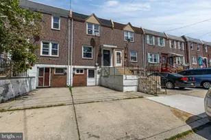 1067 S Merrimac Rd, Camden, NJ 08104 - Photo 1