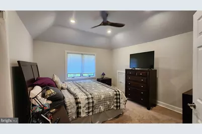 110 Lake Avenue, Gloucester Township, NJ 08029 - Photo 23
