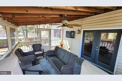 110 Lake Avenue, Gloucester Township, NJ 08029 - Photo 7