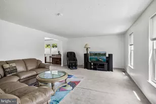25 Woodbury Dr, Cherry Hill, NJ 08003 - Photo 7
