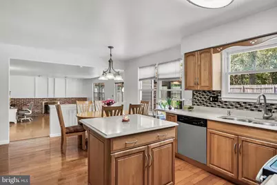 25 Woodbury Dr, Cherry Hill, NJ 08003 - Photo 11