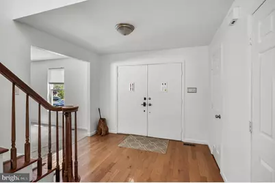 25 Woodbury Dr, Cherry Hill, NJ 08003 - Photo 5