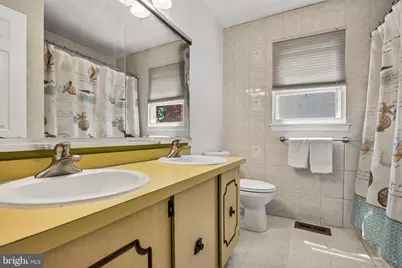 25 Woodbury Dr, Cherry Hill, NJ 08003 - Photo 31