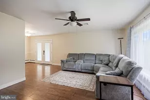 925 Lower Landing Rd, Gloucester Township, NJ 08012 - Photo 5