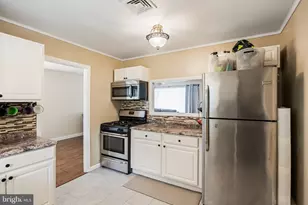 925 Lower Landing Rd, Gloucester Township, NJ 08012 - Photo 9