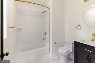 429 W Pine St, Audubon, NJ 08106 - Photo 9
