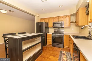 205 Elmtowne Blvd, Hammonton, NJ 08037 - Photo 11