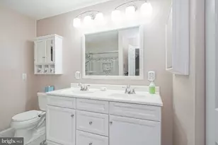 26 Washburne Ave, Berlin, NJ 08009 - Photo 15
