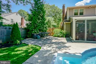 8 Brondesbury Dr, Cherry Hill, NJ 08003 - Photo 37