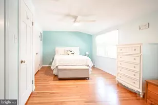 8 Brondesbury Dr, Cherry Hill, NJ 08003 - Photo 33