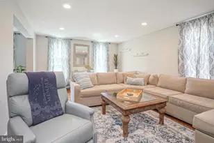 8 Brondesbury Dr, Cherry Hill, NJ 08003 - Photo 7