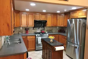 1127 Thackary Ct, Voorhees, NJ 08043 - Photo 3