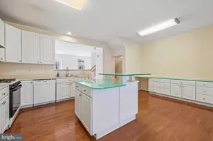10 Saddle Ln, Sicklerville, NJ 08081 - Photo 13