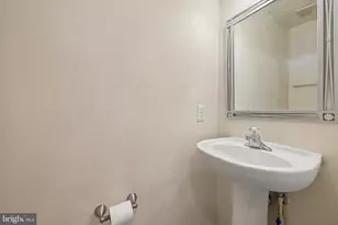10 Saddle Ln, Sicklerville, NJ 08081 - Photo 7