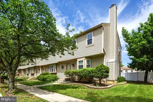 4 Fairway Blvd, Pennsauken, NJ 08109 - Photo 1
