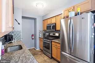4 Fairway Blvd, Pennsauken, NJ 08109 - Photo 7