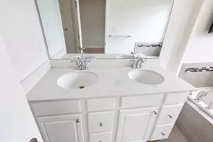 113 Village Green Ln, Sicklerville, NJ 08081 - Photo 21