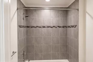 113 Village Green Ln, Sicklerville, NJ 08081 - Photo 25