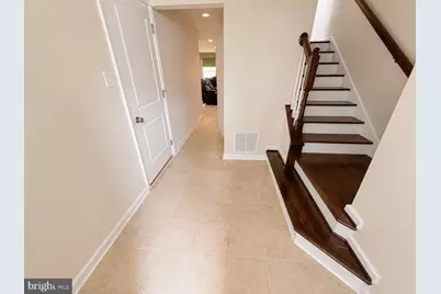 113 Village Green Lane, Sicklerville, NJ 08081 - Photo 5