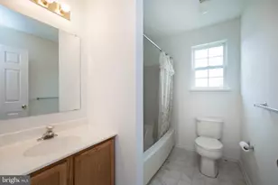 40 Sassafras Ct, Sicklerville, NJ 08081 - Photo 13