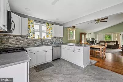 2632 Cooper Avenue, Pennsauken, NJ 08109 - Photo 11