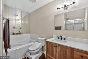4012 Hermitage Dr, Voorhees, NJ 08043 - Photo 17