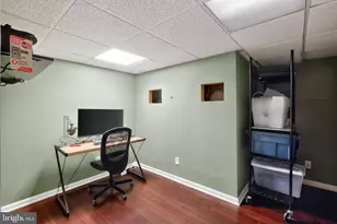4012 Hermitage Dr, Voorhees, NJ 08043 - Photo 27