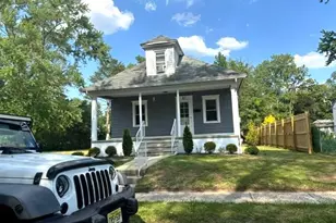 27 Elm Ave, Clementon, NJ 08021 - Photo 1