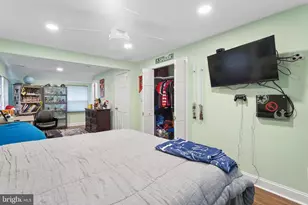 111 W Riding Rd, Cherry Hill, NJ 08003 - Photo 9