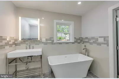 140 E 9th Avenue, Pine Hill, NJ 08021 - Photo 29