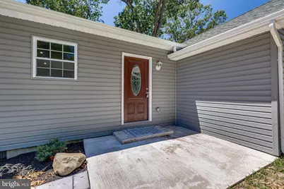 140 E 9th Avenue, Pine Hill, NJ 08021 - Photo 3