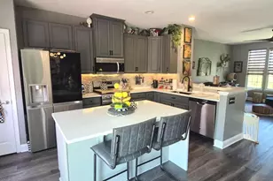 70 Village Green Ln, Sicklerville, NJ 08081 - Photo 3