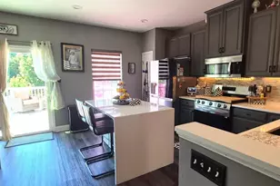 70 Village Green Ln, Sicklerville, NJ 08081 - Photo 3