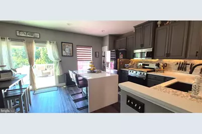 70 Village Green Lane, Sicklerville, NJ 08081 - Photo 5