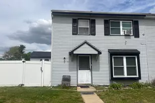 5 Locust Ct, Sicklerville, NJ 08081 - Photo 1