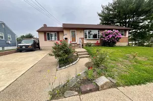 7406 Jackson Ave, Pennsauken, NJ 08109 - Photo 1