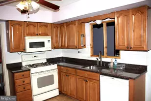 146 Oakmont Rd, Clementon, NJ 08021 - Photo 11