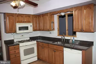146 Oakmont Rd, Clementon, NJ 08021 - Photo 17