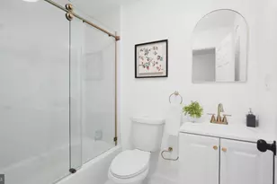 604 S 5th St, Camden, NJ 08103 - Photo 5