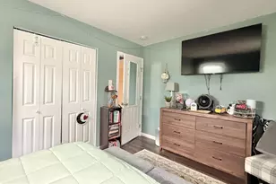 406 Memorial Ave, Gloucester City, NJ 08030 - Photo 17