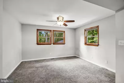 959 W Kings Highway, Mount Ephraim, NJ 08059 - Photo 19